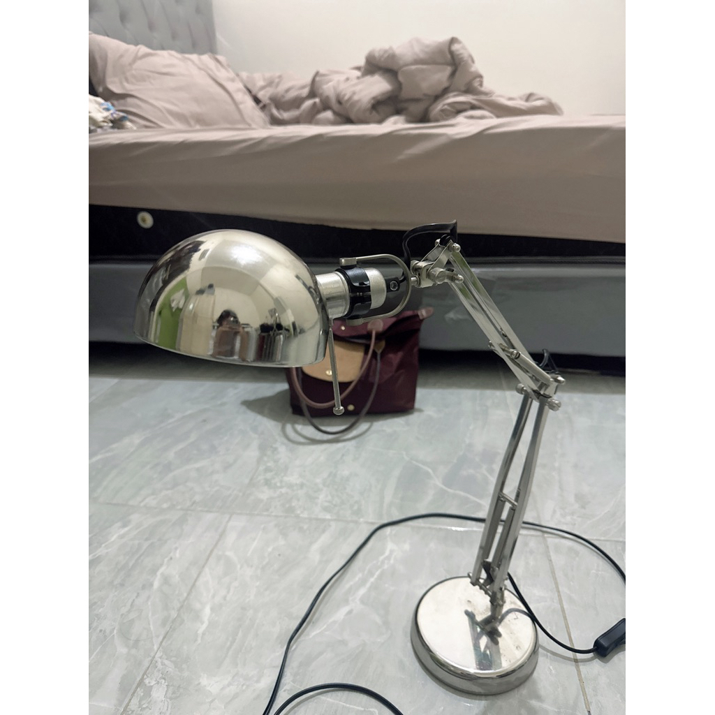preloved lampu belajar ikea