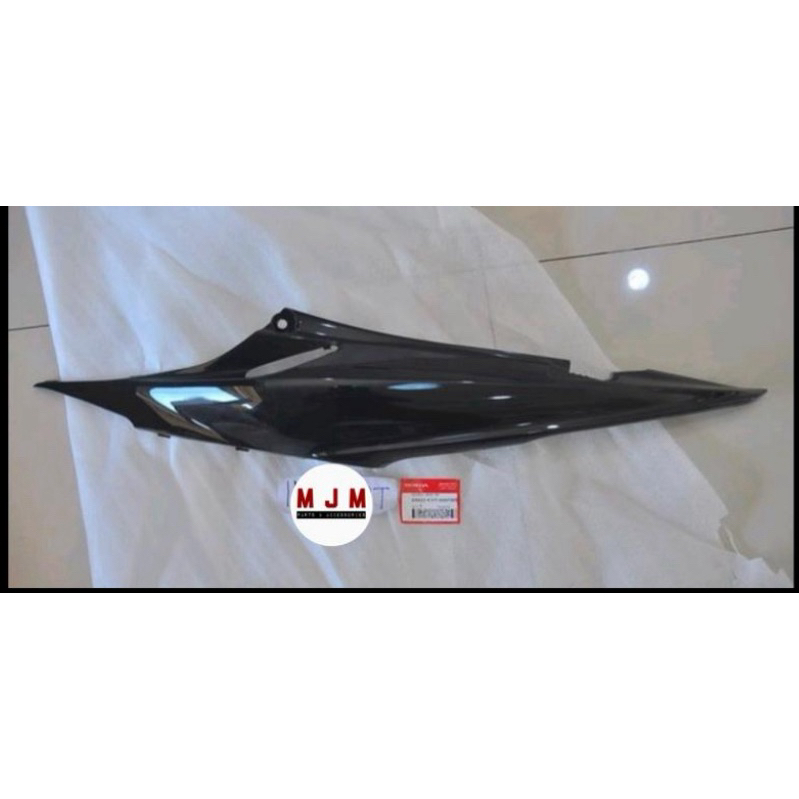 Cover L Body HITAM-Revo100 64420-KVR-960FMB