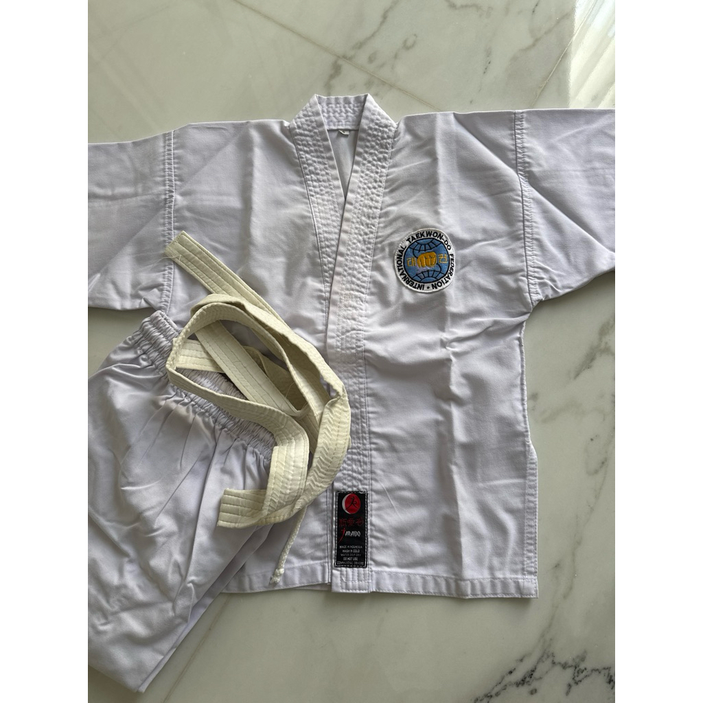 Preloved Baju Taekwondo anak UkS