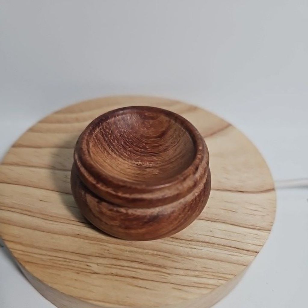 DUDUKAN BOLA CRYSTAL SMALL 3cm SATUANBAHAN KAYU