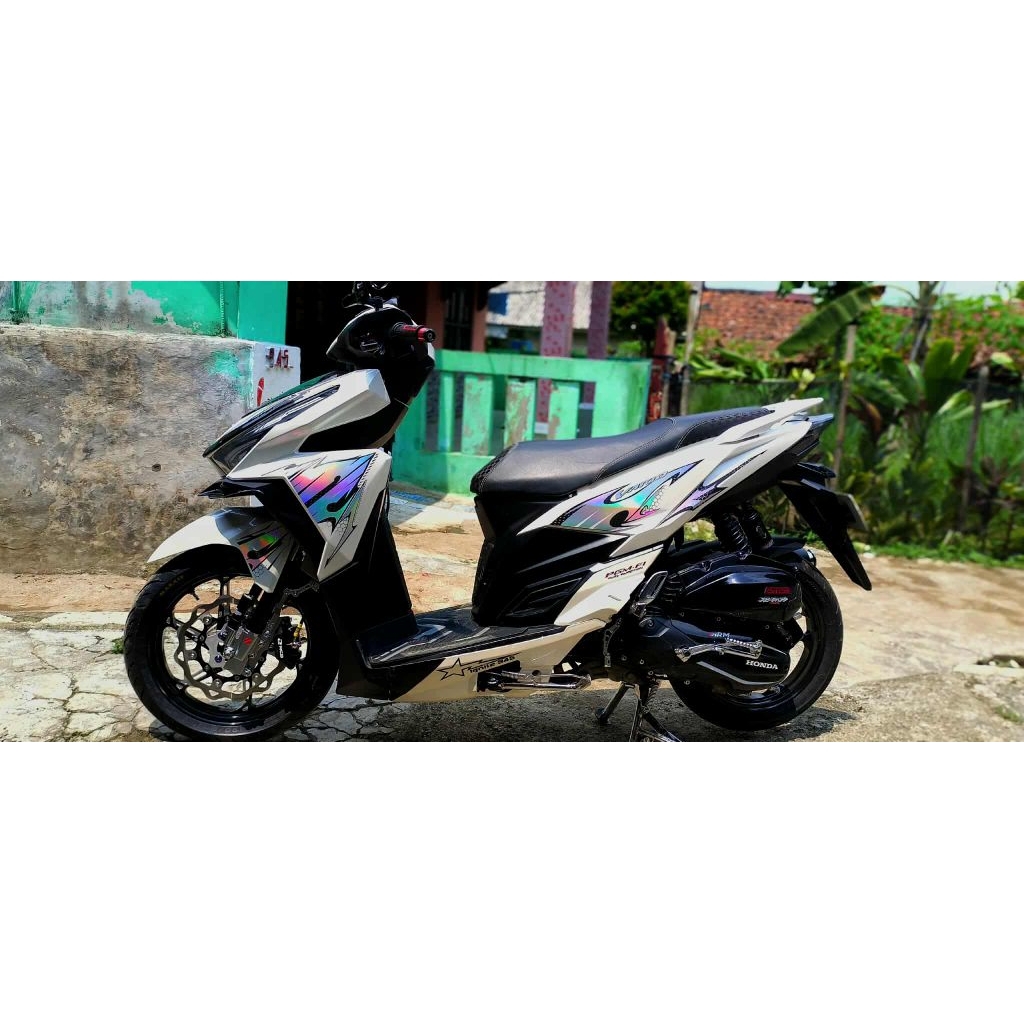 STRIPING STICKER HOLOGRAM VARIO LED OLD 125/150 DESIGN TERBARU