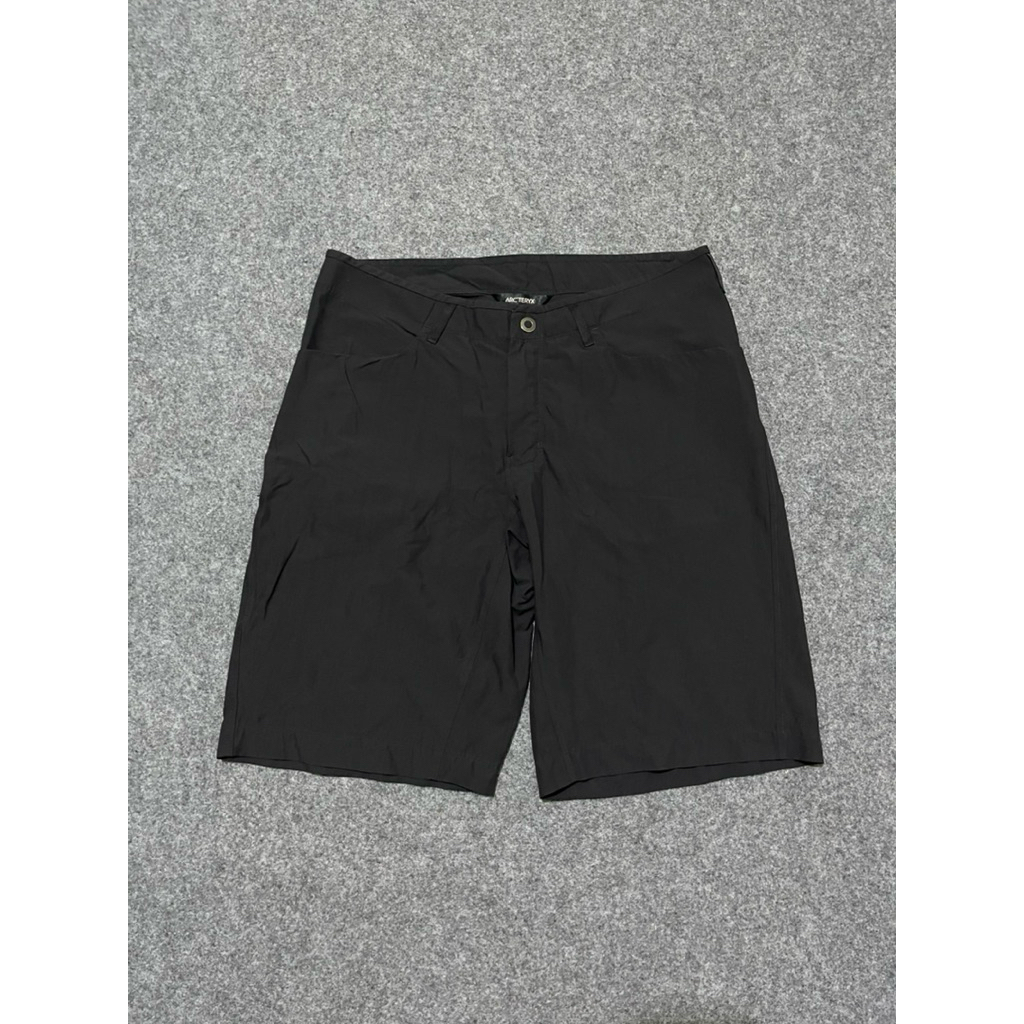 Celana pendek Arcteryx second