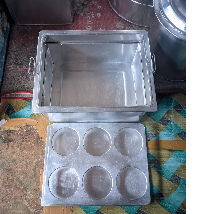 Dandang Mie ayam Kotak Mie Kocok Lubang 6 Aluminium Kitchenware Uk.45x35x25