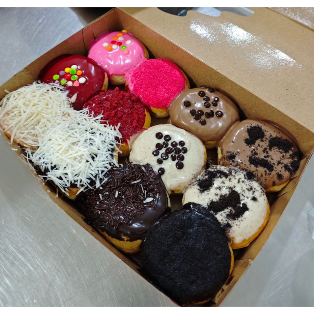 

DONAT MINI VARIAN RASA ISI 12 PCS