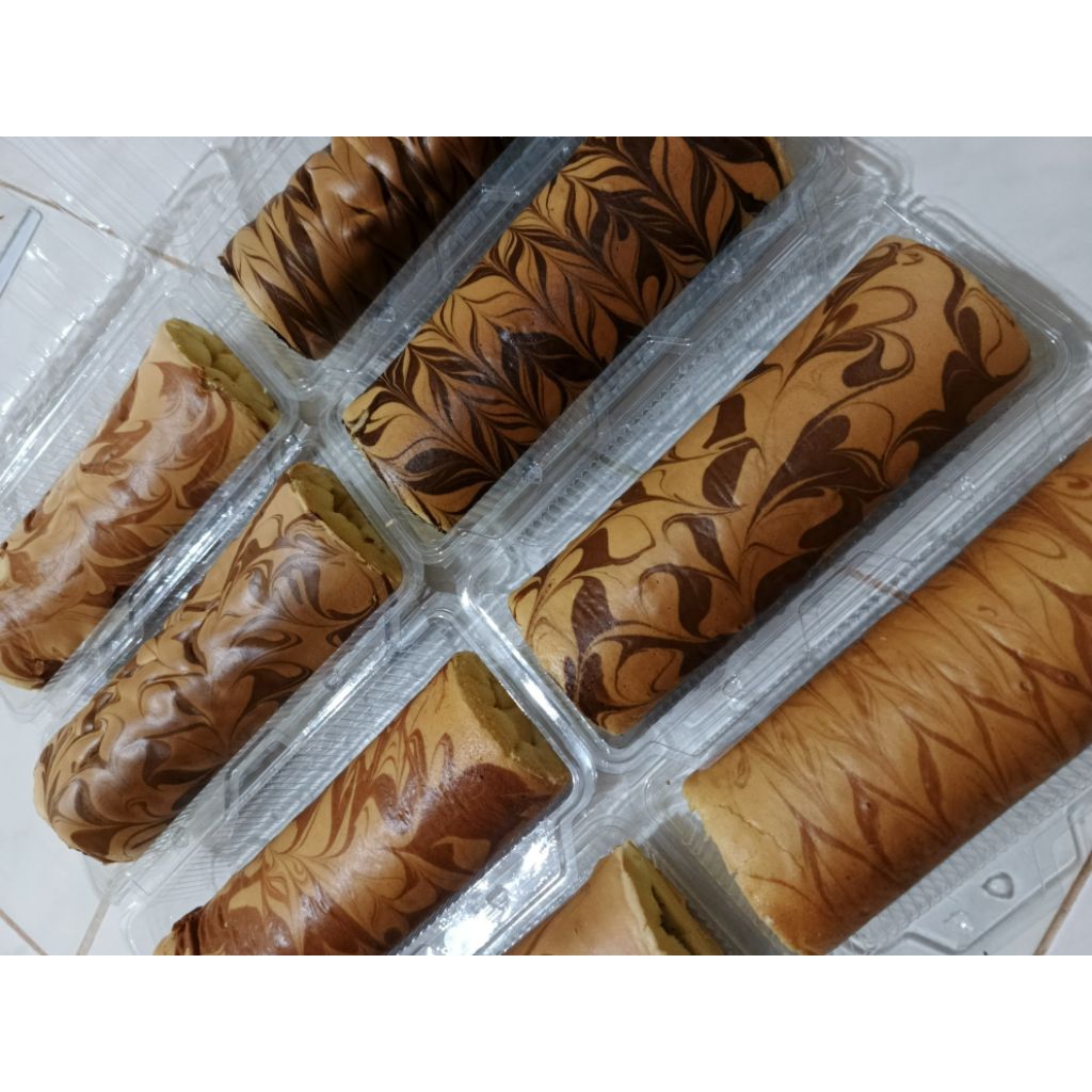 Bolu gulung batik