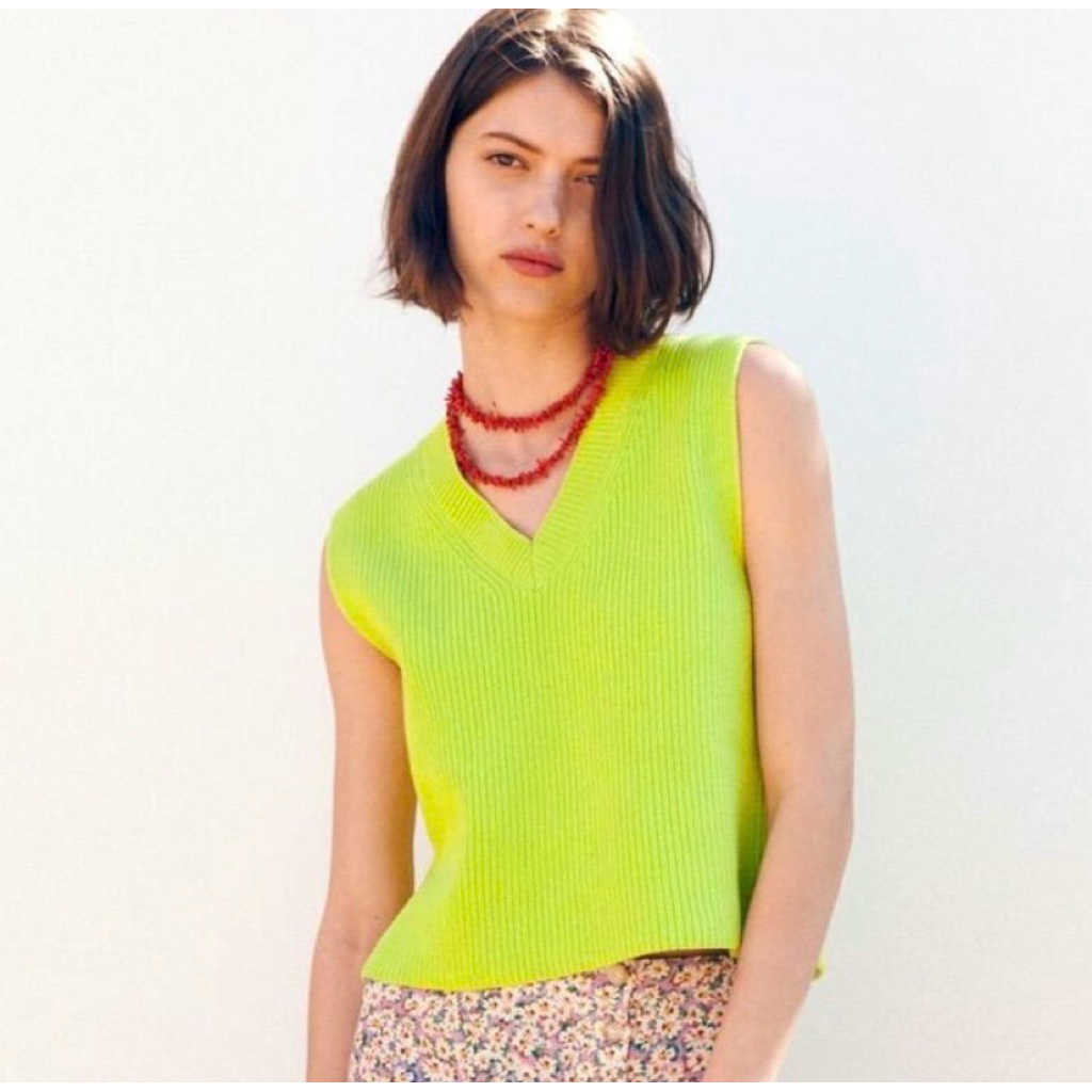 Zara Ribbed Vest Knit