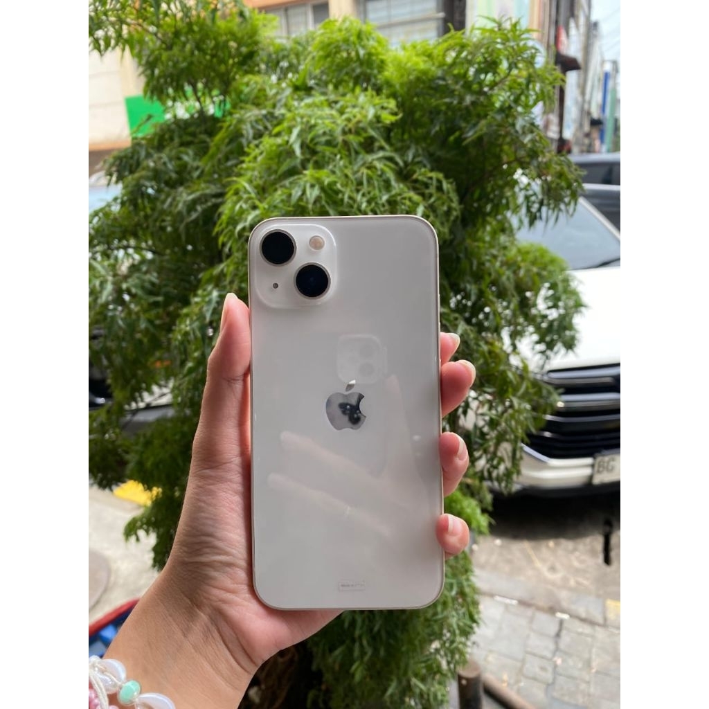 IPHONE 13 128GB SECOND IBOX STARLIHT/PUTIH LENGKAP NO MINUS