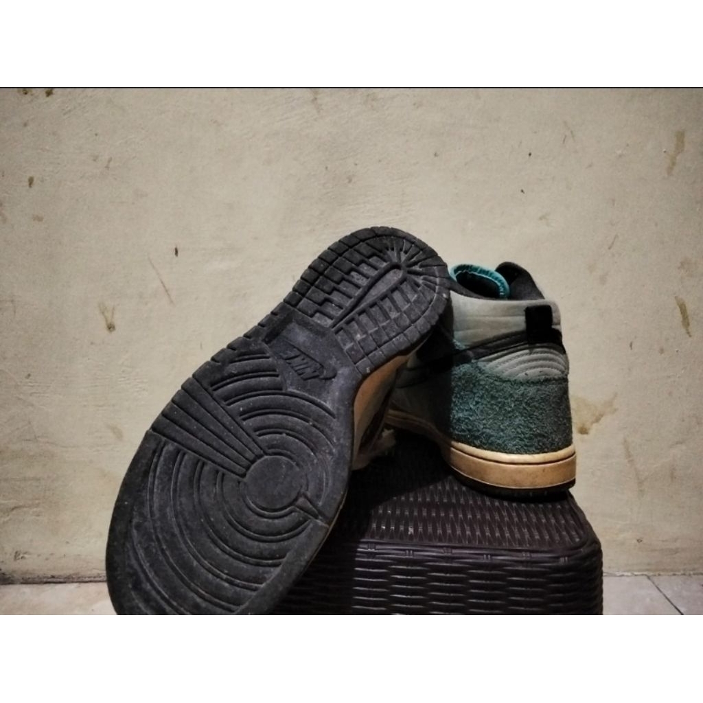 SEPATU NIKE SB(PRELOVED)