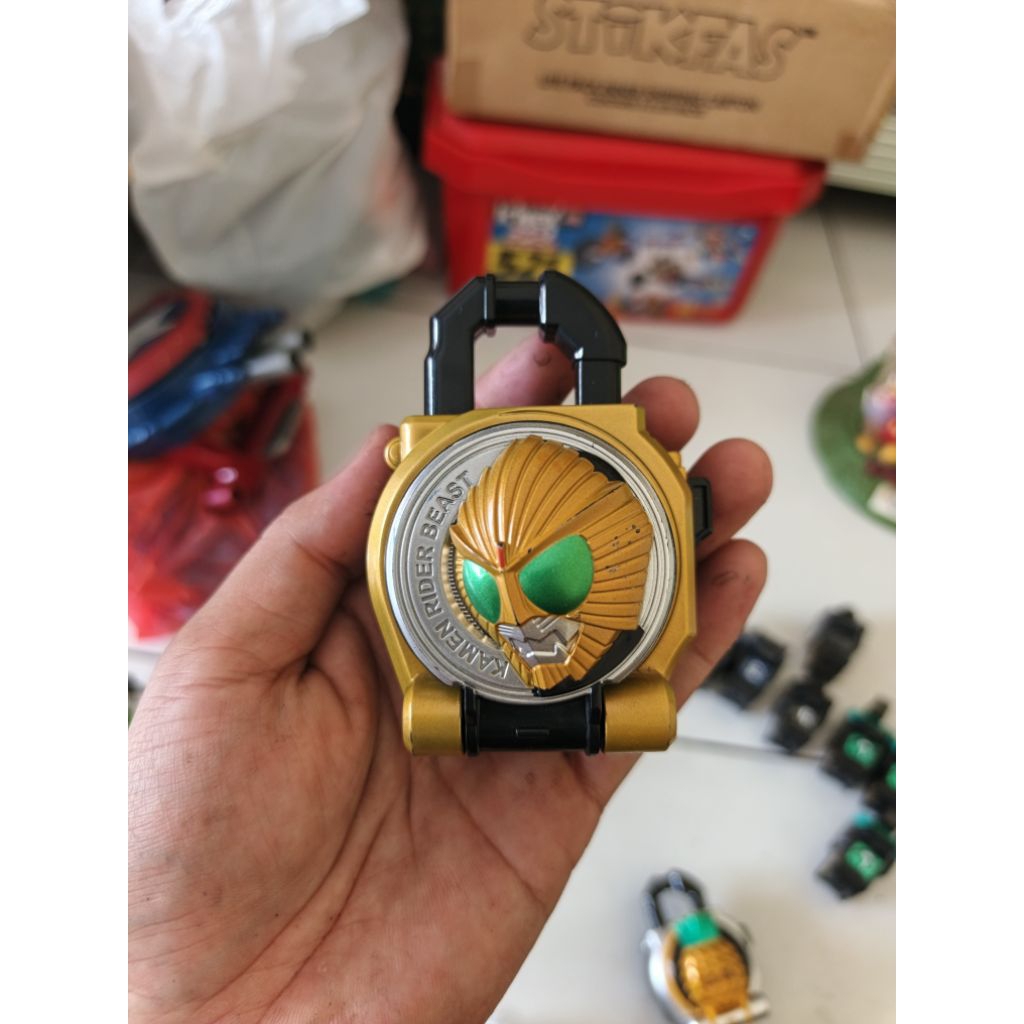 sg gp lockseed beast figure kamen rider gaim
