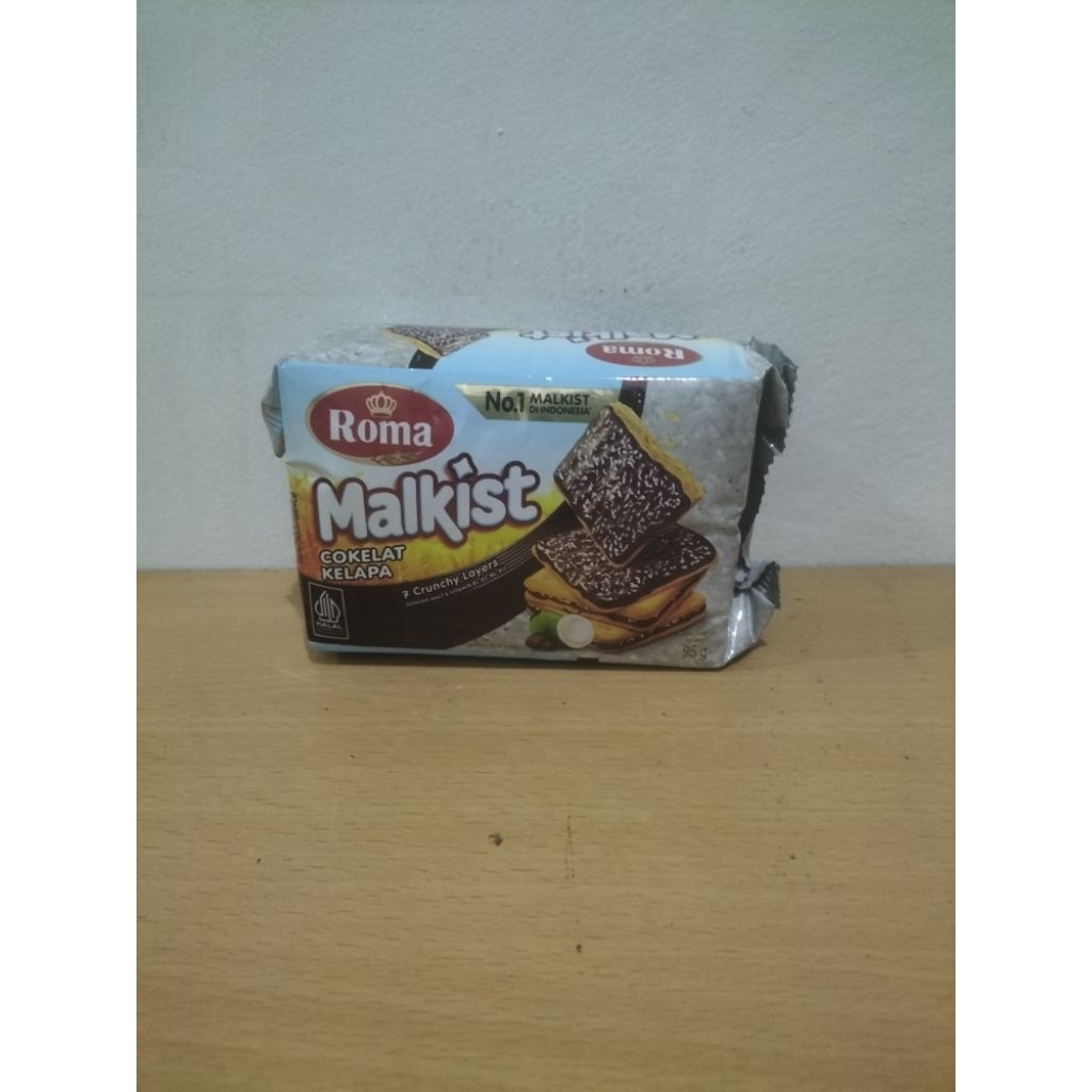 Roma Malkist Cokelat Kelapa – Biskuit Crackers Lapis Cokelat & Kelapa (1Dus isi 30 pack)