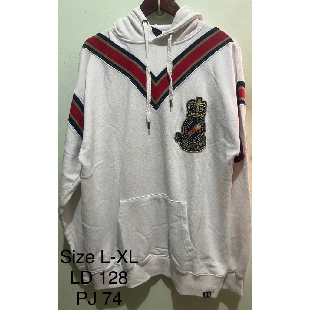 Preloved Hoodie B One Soul