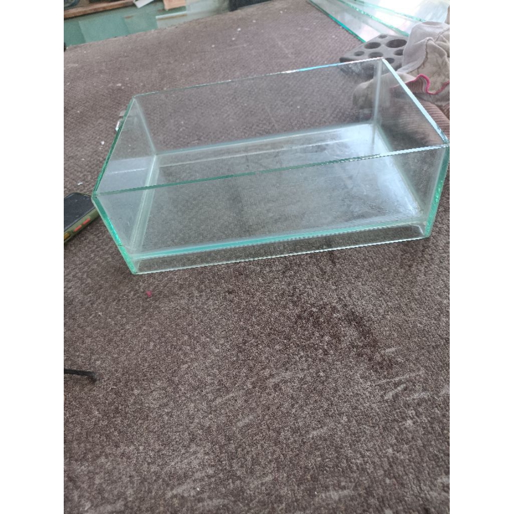 SHALLOW TANK 20X20X8