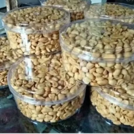 

kacang bawang gurih renyah asin kemasan 250gr