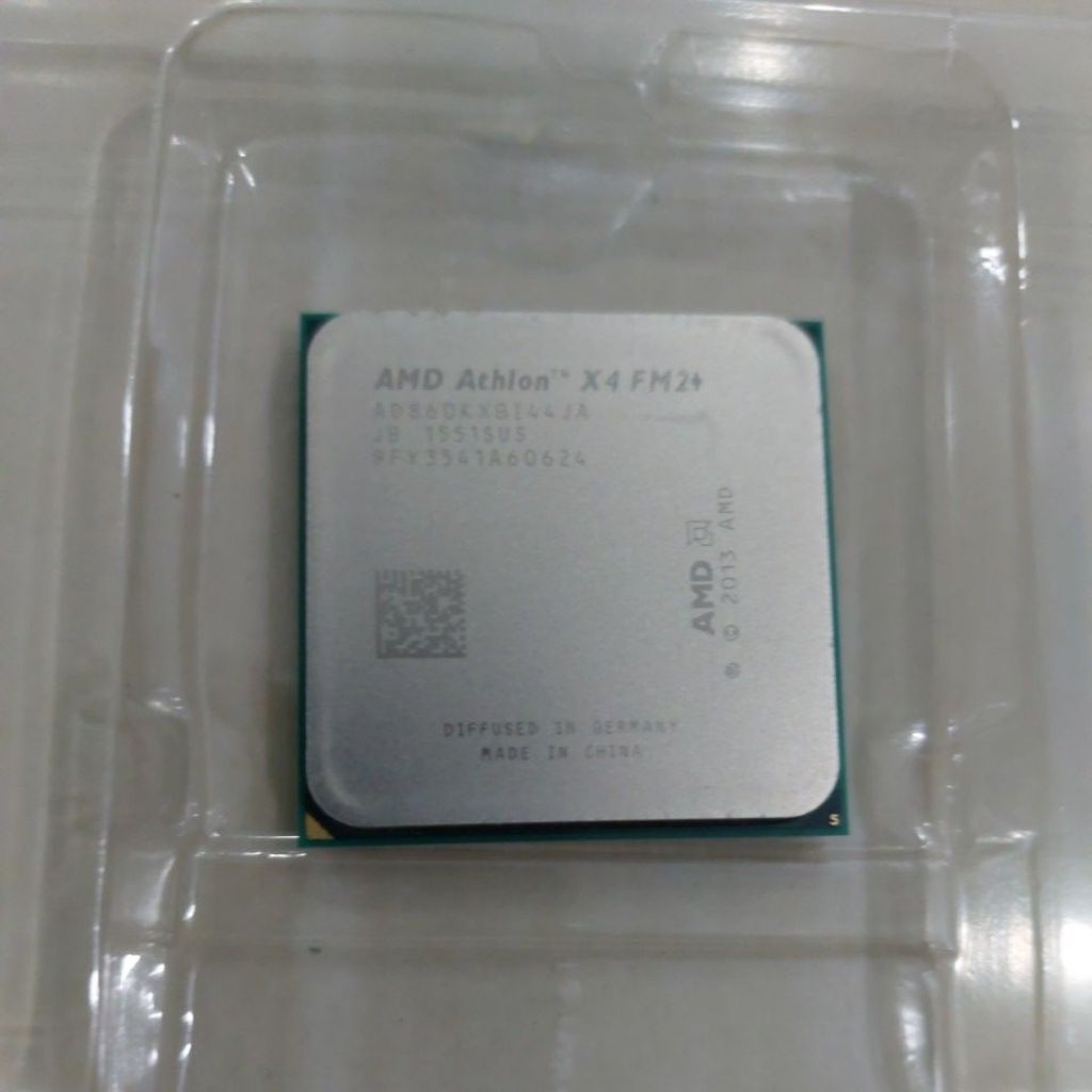 AMD Athlon X4 860K socket FM2+ dan fan AMD Original