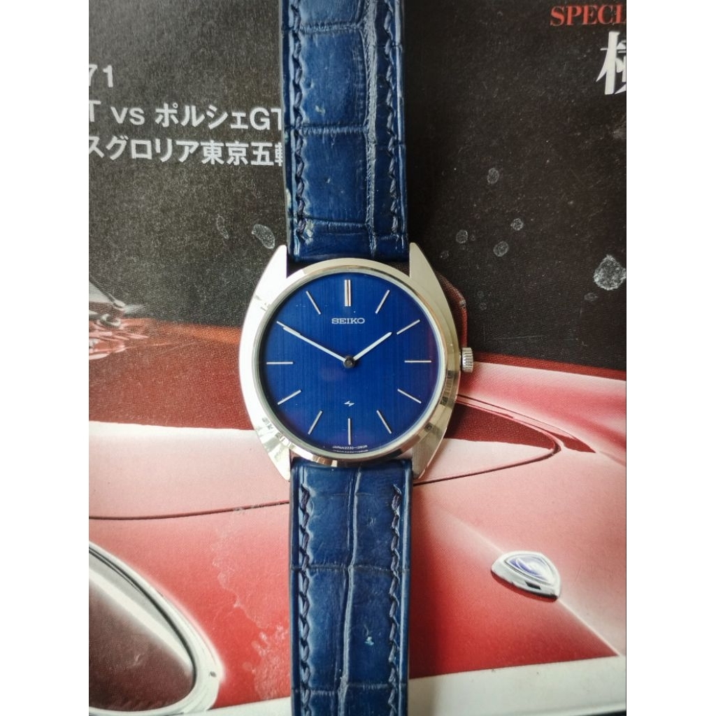 rare vintage seiko chariot hi-beat c-shape 2220-0470 blue electric linen dial
