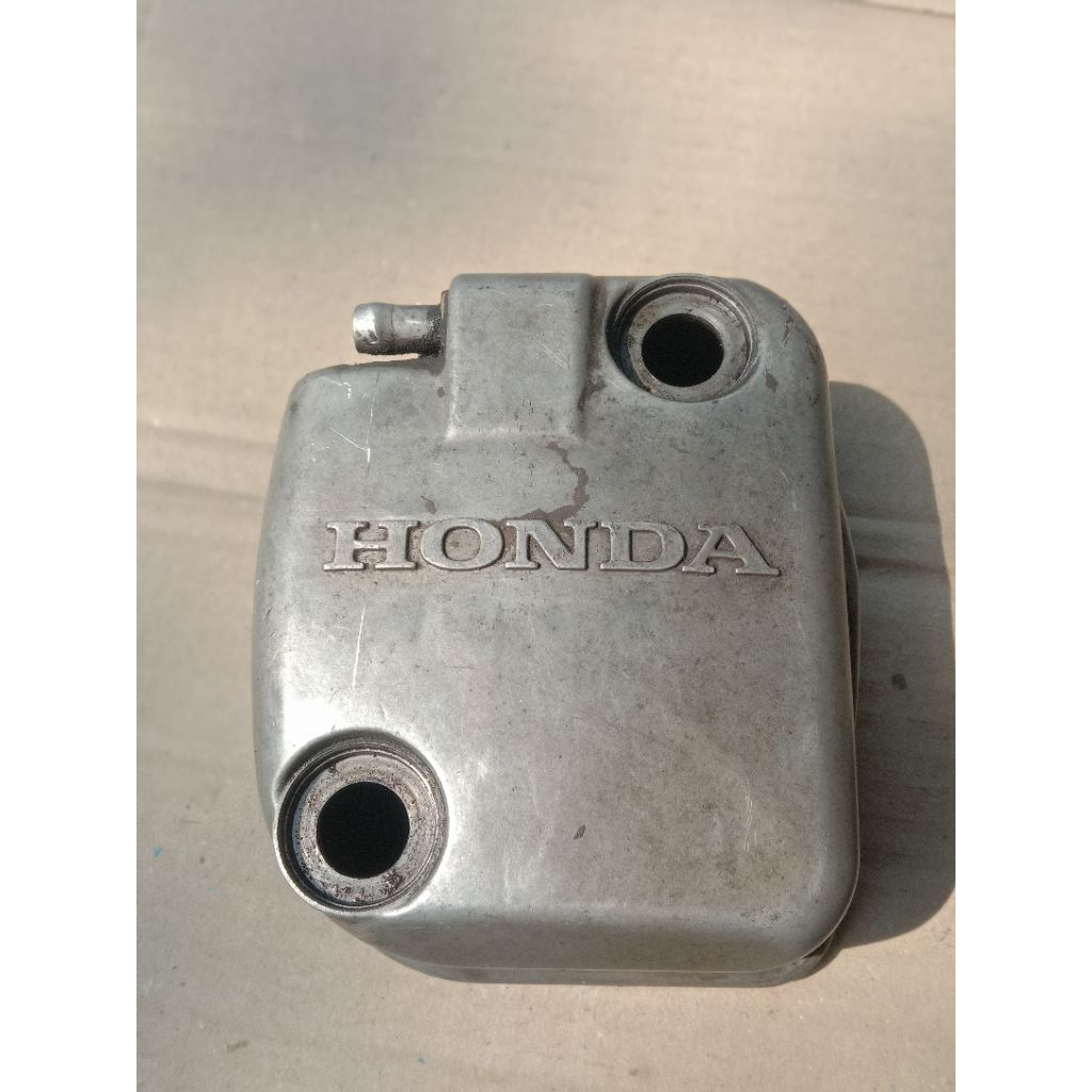COVER TUTUP HEAD MESIN VARIO 110 KARBU OLD ORIGINAL COPOTAN MOTOR