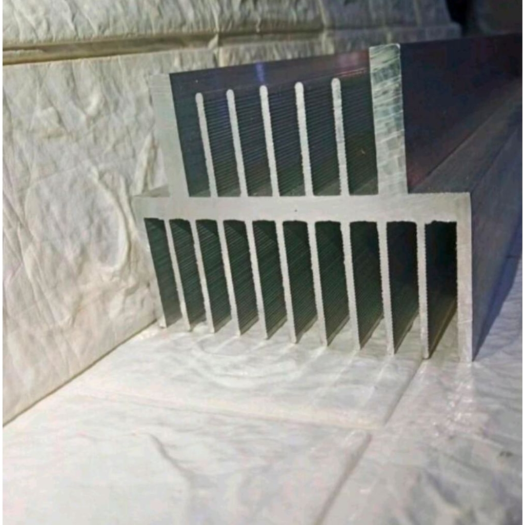 Pendingin 2U 6mm 30cm HS heatsink 2u tebal 6 mm 30 cm tinggi 8,5 cm