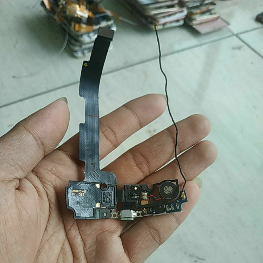 fleksibel cas bekas Oppo a51w