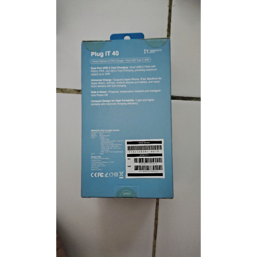 PLUG IT 40W CHARGER USB-C DUAL OUTPUT 40 WATT PPS FAST CHARGING