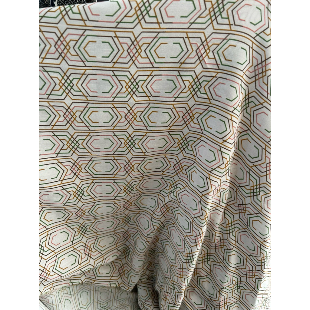 KAIN KATUN RAYON ABSTRAK KOTAK