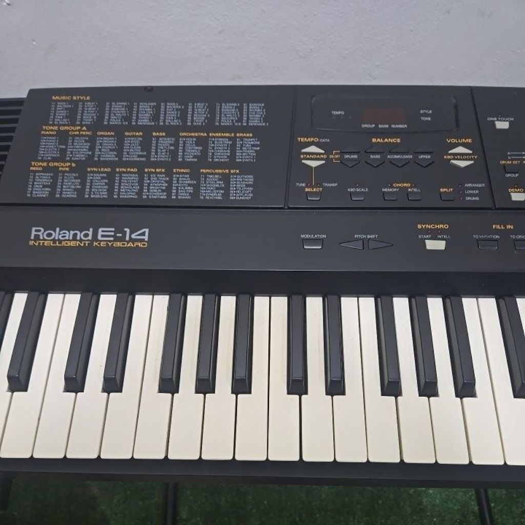 Roland E-14 Intelligent Keyboard / Roland E14 Intelligent Keyboard Arranger Second Mulus Rumahan