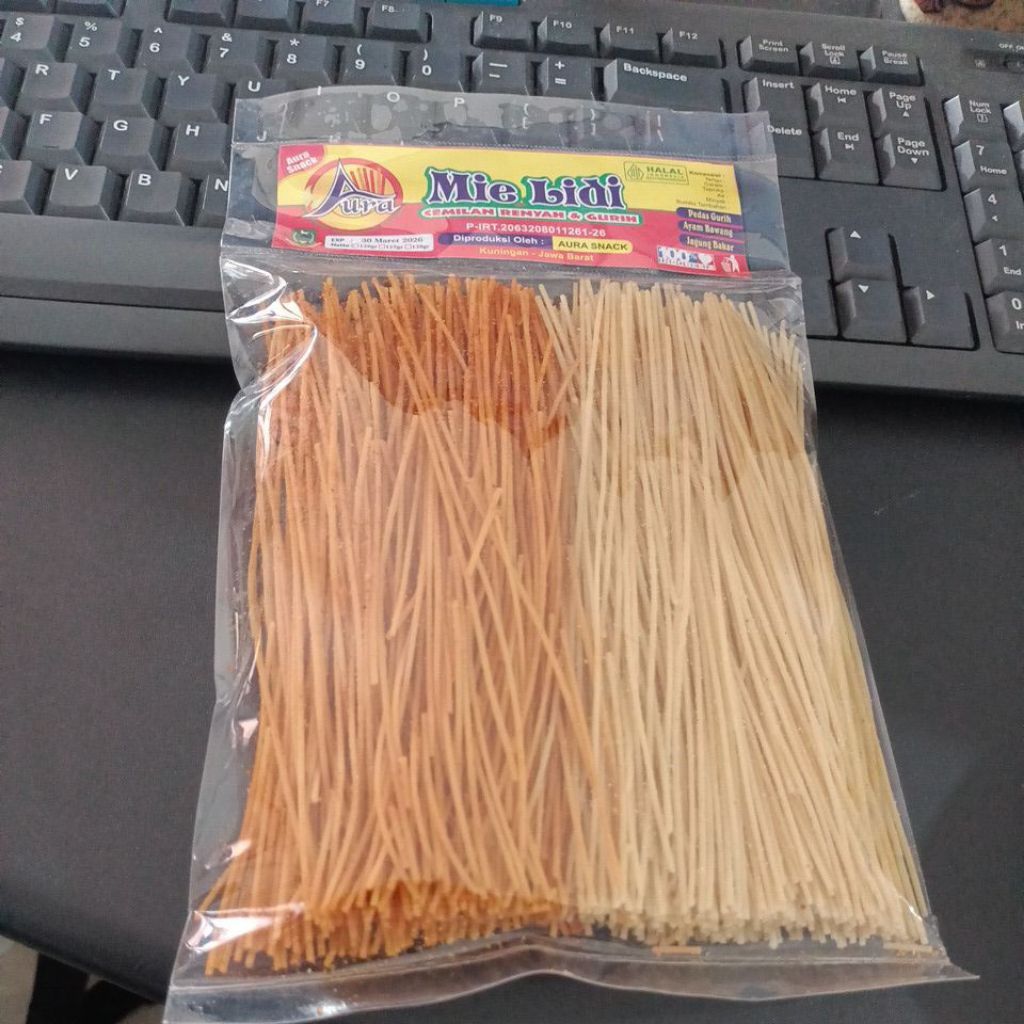 

Mie Lidi Aura Cemilan Jadoel Renya & Gurih Rasa 2 in 1 Best Seller