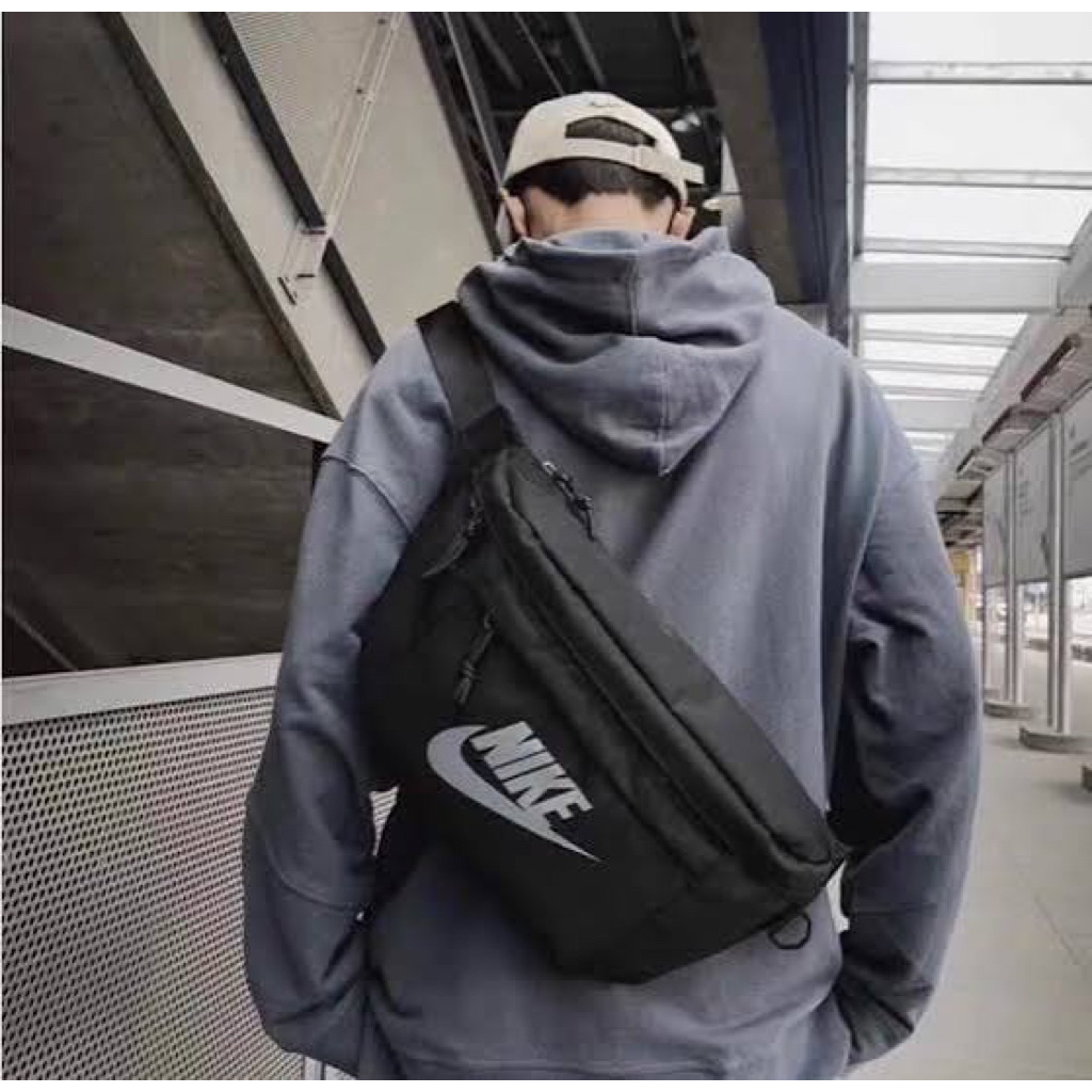 shoulder bag nike preloved