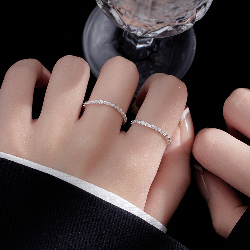 V2 - Cincin Shiny Fashion Wanita Simple Dan Elegan Cincin Rantai Berkilau