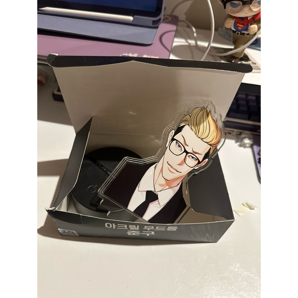 jungoo moodlamp official merchandise lookism