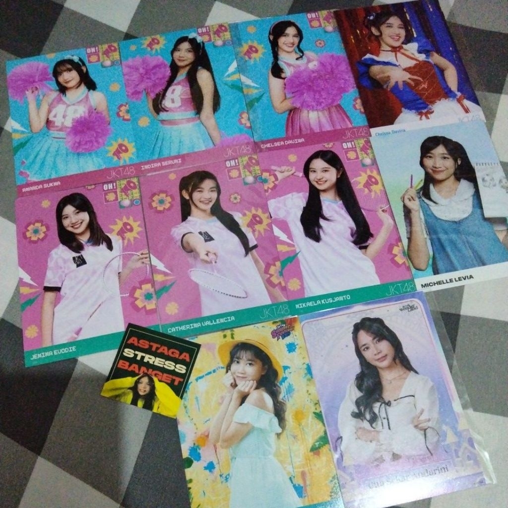 Photopack Official JKT48 Erine Mikaela Jemima Indira dkk