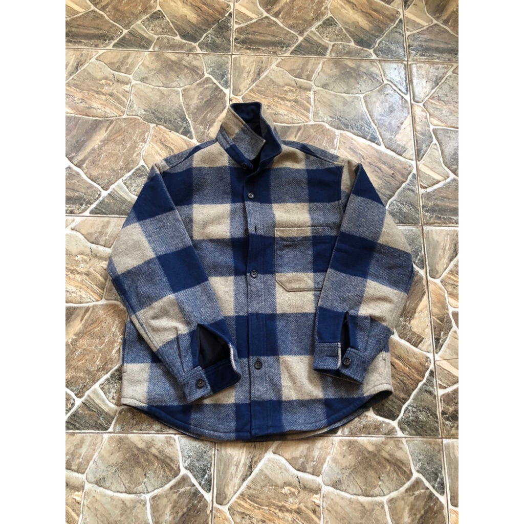 uniqlo plaid overshirt