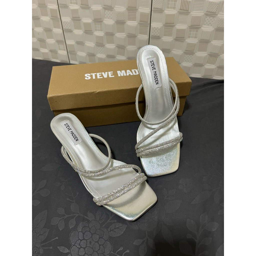 [ORIGINAL] Heels Wanita Steve Madden Silver/Heels Steve Medden silver/Sandal wanita/Sandal steve mad