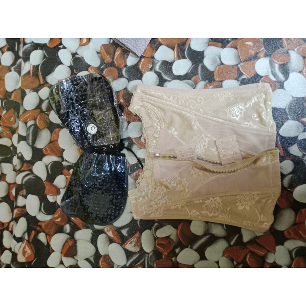bra cup butterfly, korset