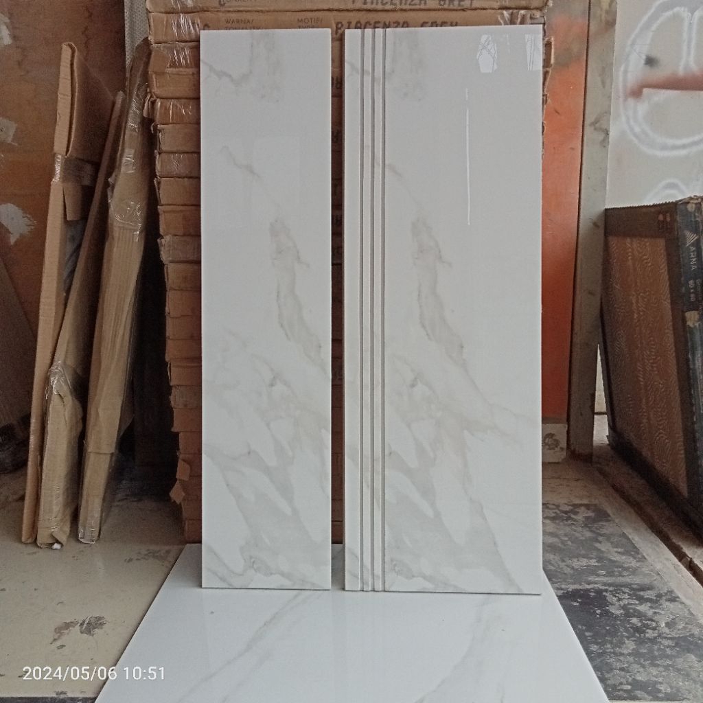 Pijakan tangga granit putih corak nosing/tangga granit/List plint granit