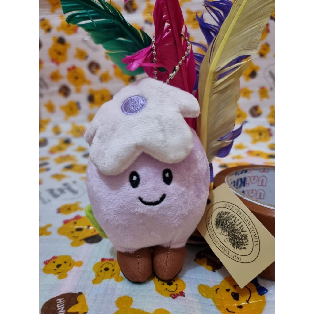 Boneka Gantungan Kunci Farm Tomita Hokkaido Japan