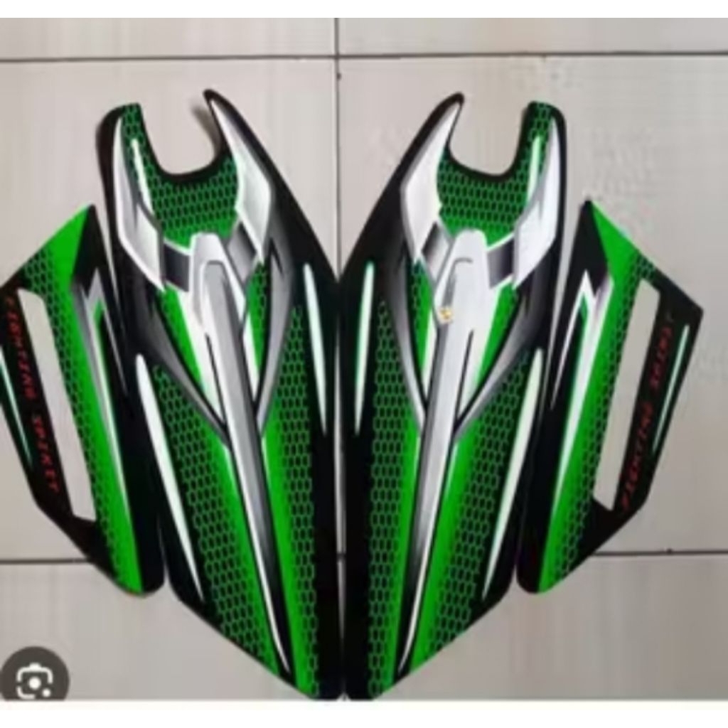 striping Striker motor Yamaha RX-King tahun 2007 Warna HIJAU