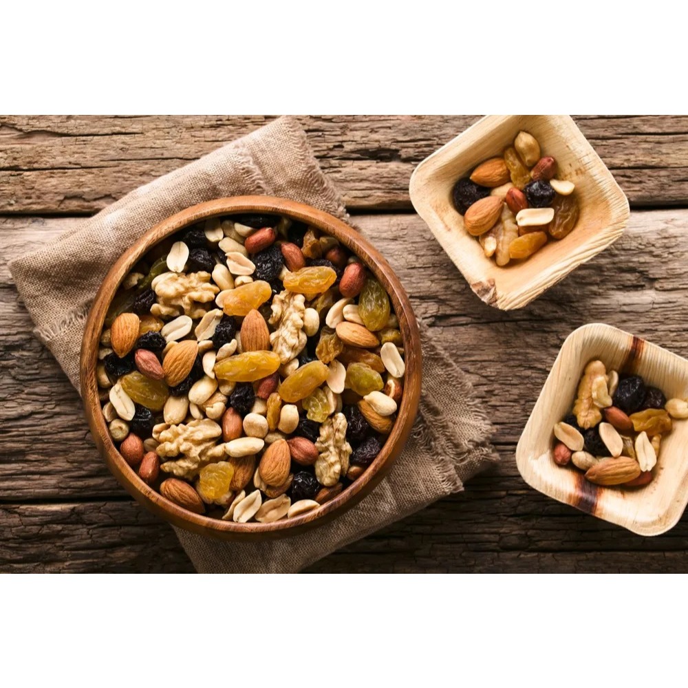 

TRAIL MIX Original 500 GRAM Sarapan Sehat Kaya Serat Golden Dark Raisins Almond Roasted