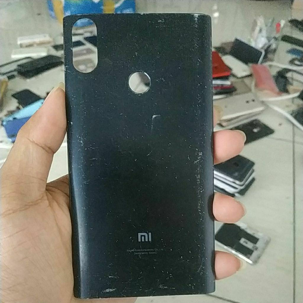 backdoor tengah bekas redmi note 5 pro
