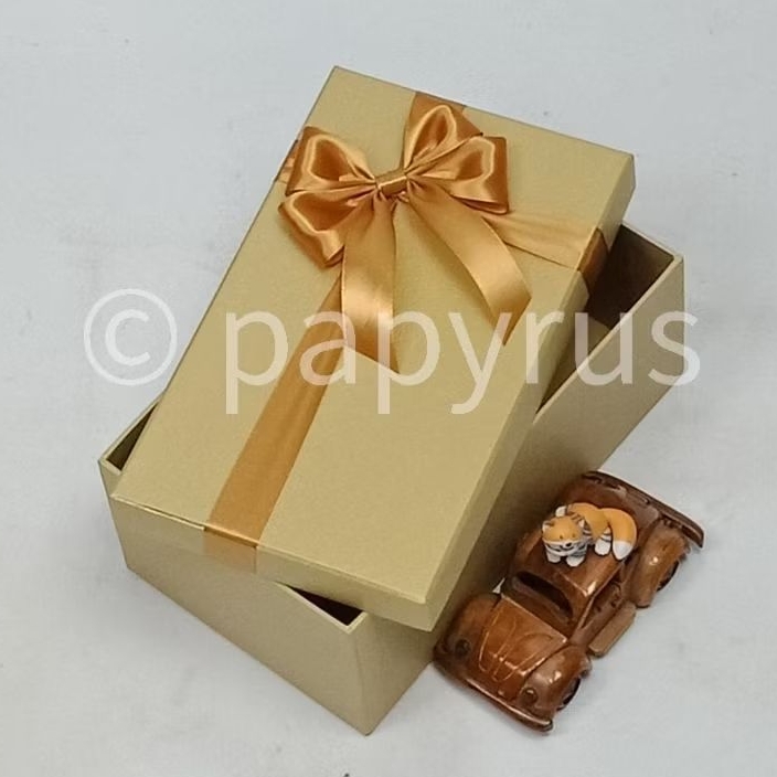 

PAPYRUS 15x25 Tinggi 8cm Kotak Kado Gift Box Hardbox Hampers V2