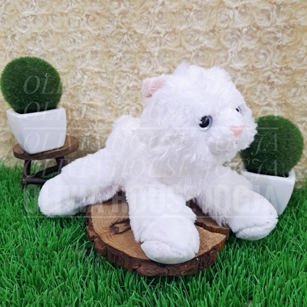 Gantungan Kunci Kucing Putih Tiduran Gantungan Boneka Lying White Cat Mata Biru