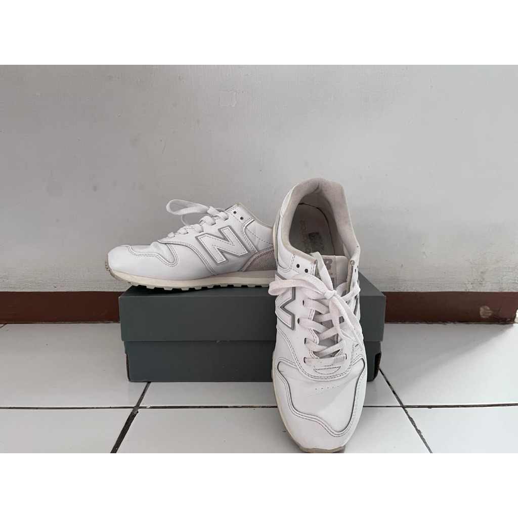 NEW BALANCE 373