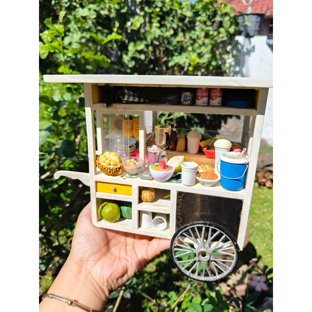 Miniatur Gerobak Es Buah