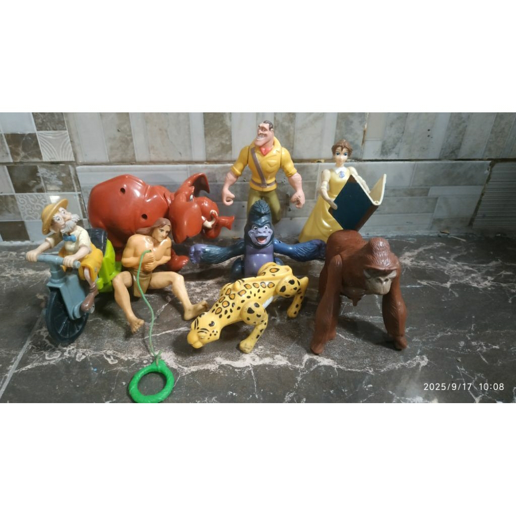 tarzan,mainan,coleksi.