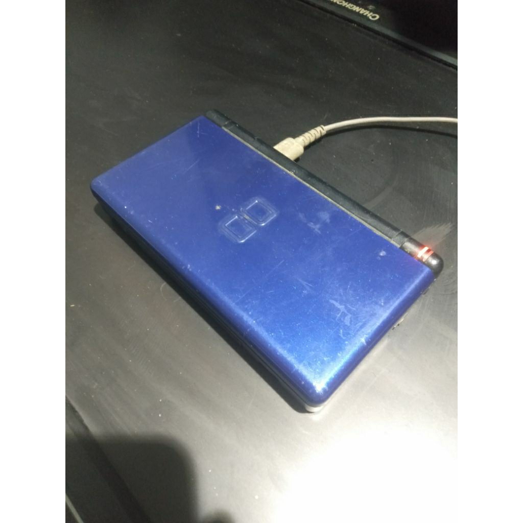 Nintendo DS lite