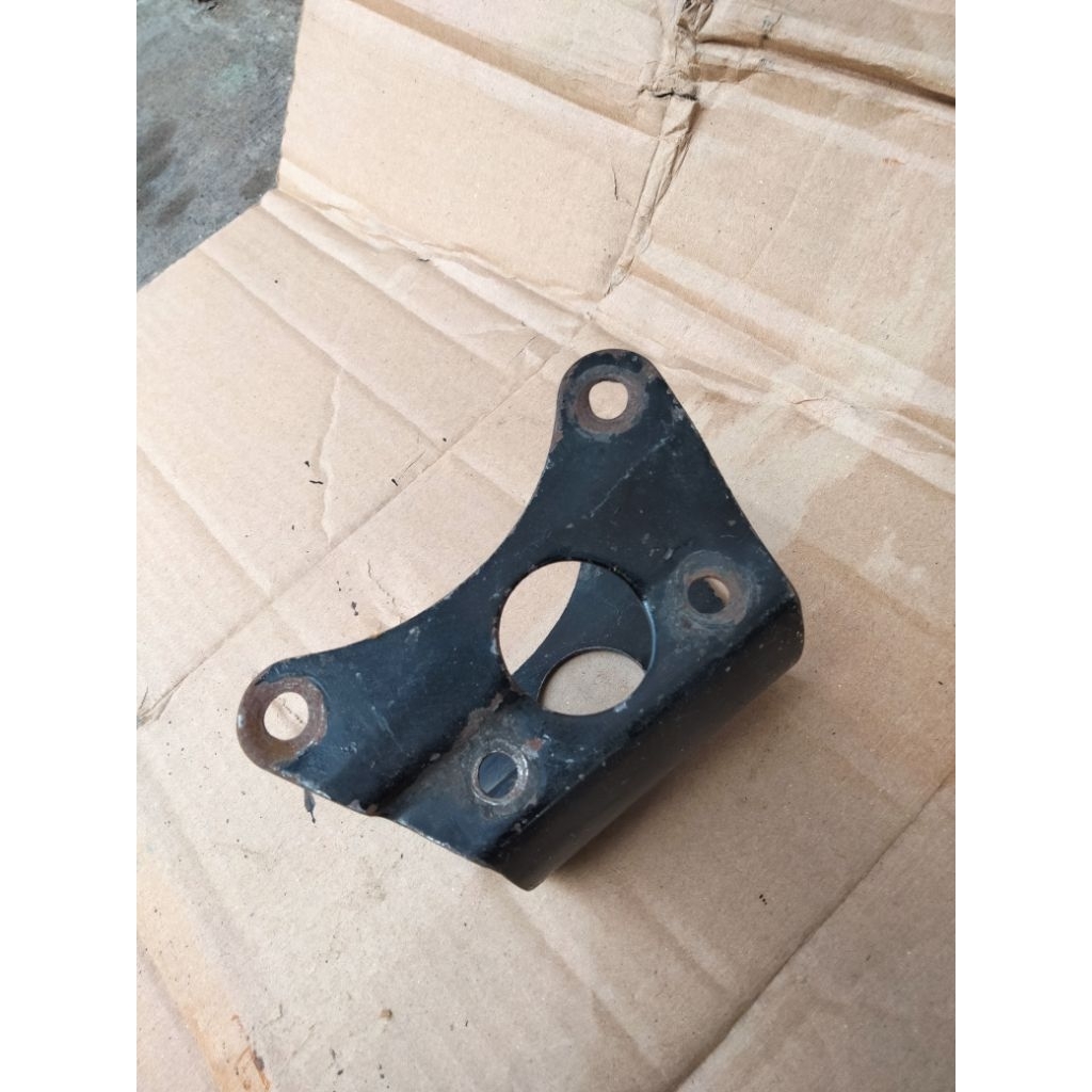 Pangkon Mesin Honda GL 100 GL 125  CB 100 CB 125 Second Original