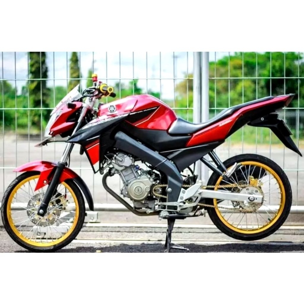 STRIPING LIS STICKER YAMAHA NEW VIXION ADVANCE NVA 2015 MERAH STIKER VIXION MERAH 2015