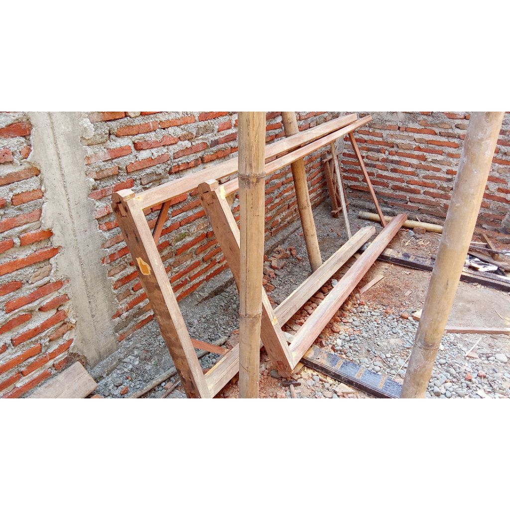 kusen pintu kayu kalimantan