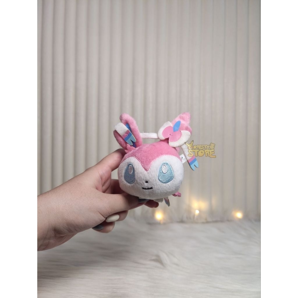 Boneka Pokemon Sylveon Kororin - Banpresto