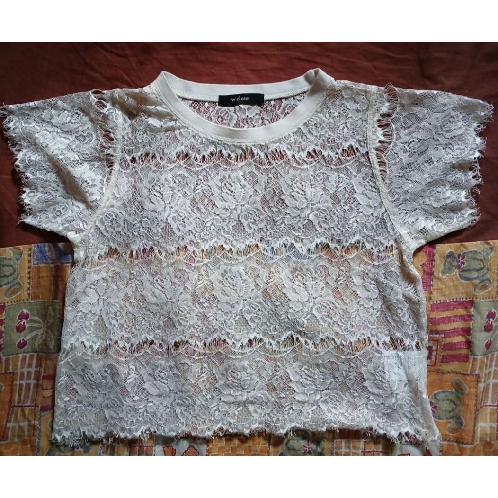 w closet - Lace Top Preloved