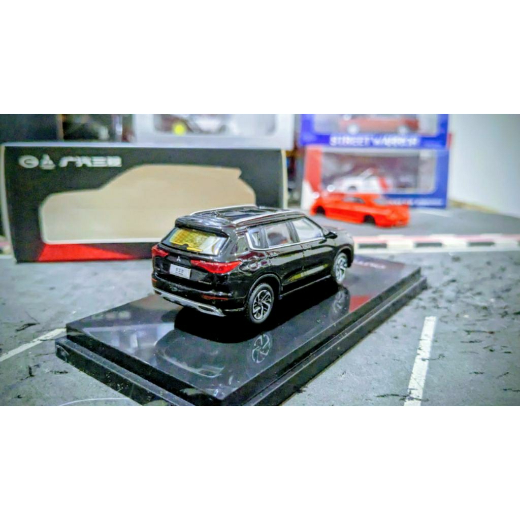 Diecast Oem Mitsubishi Outlander SUV 2023 Black